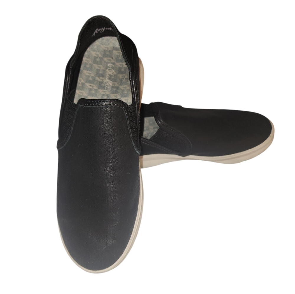 Olukai Womens Slip-on Black Leather Sneaker W Collapsing Heel Euc Sz 8